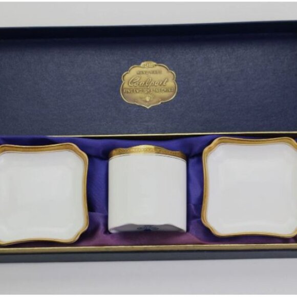 Coalport Elite Gold Bone China Set Made in England Cigarette Holder Two Ashtrays - Picture 4 of 14